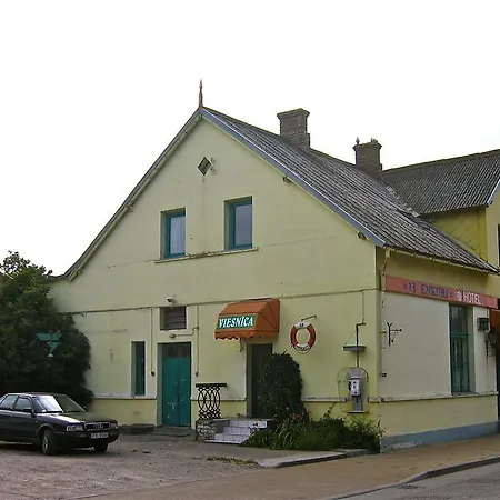 Viesu māja Viesu Nams 13 Enkuri